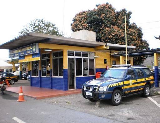 Em outra ocasião, um empresário de Três de Maio ofereceu um local mas a polícia 

não aceitou. 