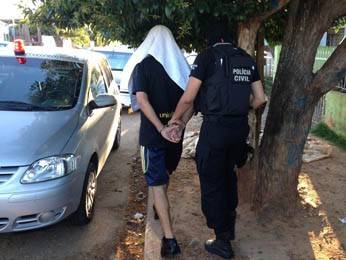 Cerca 

de 500 policiais do Denarc atuam na manhã desta terça (17).