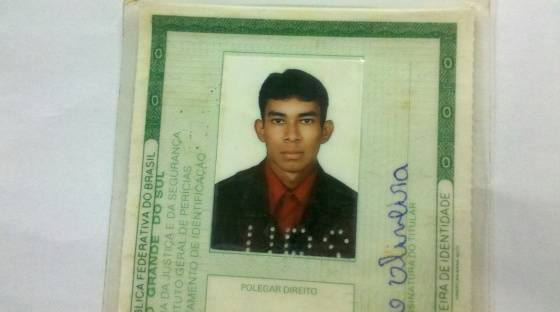Renato de Oliveira 

fugiu após o crime.