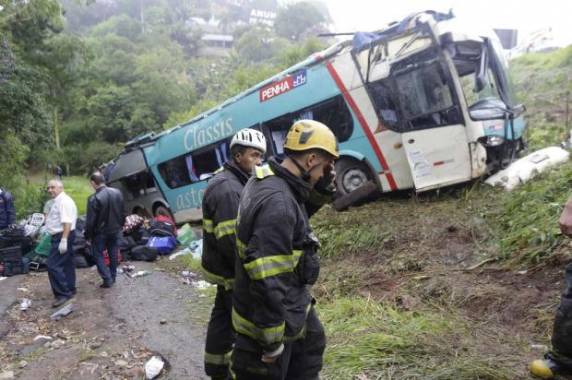 Veículo saiu 

de Curitiba e tinha como destino o Rio de Janeiro