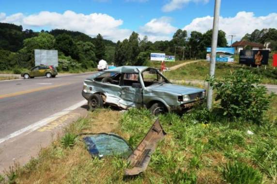 Colisões em Cruz Alta e Caxias do Sul deixaram quatro vítimas nesta 

terça