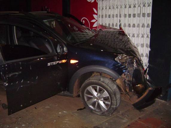 Com prova testemunhal, o motorista foi preso por embriaguez ao volante