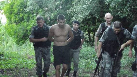 O POE do 4º BPAF prende foragido da justiça na localidade de Volta Grande interior do município de Porto Mauá, que fica as margens do rio Uruguai