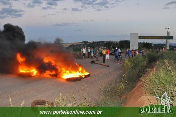 O 

protesto começou no início da manhã