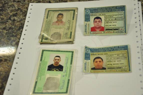 Elementos também atacaram caixas eletrônicos 

do Sicredi em Três de Maio. Aguardem mais detalhes