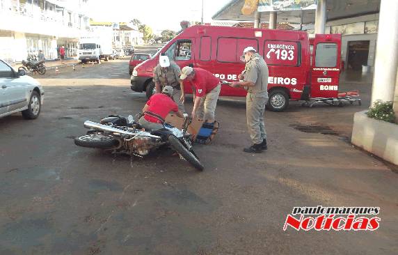 Duas motos colidiram na manhã desta sexta-feira