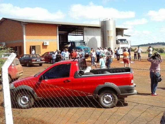 Cerca de 70 produtores se reuniram em plataforma de Augusto 

Pestana