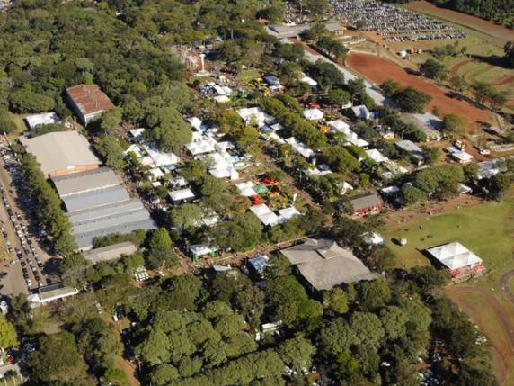 Cerca de 600 expositores ocuparão 47 

hectares do parque de exposições