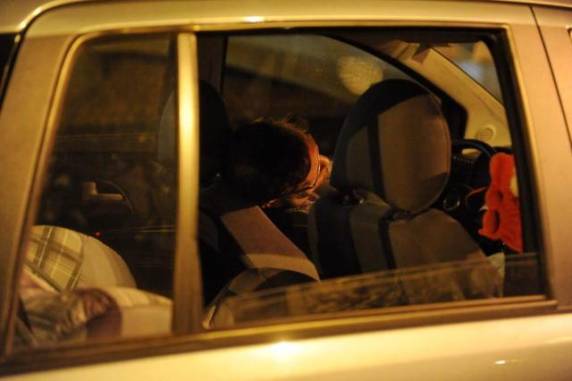 Jovem permaneceu dormindo por mais de 20 minutos na Avenida Ipiranga