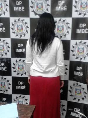 Segundo a Polícia Civil, ela tirava o patrimônio de presos gaúchos