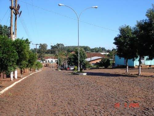 A quantia levada não foi revelada. Dois 

suspeitos foram presos em Alegria