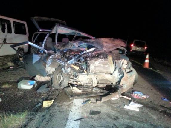 Acidente ocorreu por 

volta das 19h desta quinta no km 660 da rodovia
