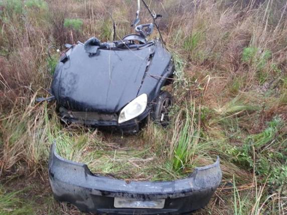 Acidente ocorreu na manhã desta 

sexta-feira no km 196 da rodovia