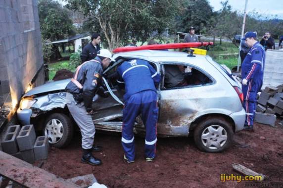 Colisão ocorreu 

na ERS 342, no trevo de acesso ao Campus da Unijuí
