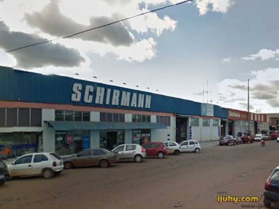 Desta vez a loja 

Schirmann foi alvo dos assaltantes que levaram dinheiro do cofre