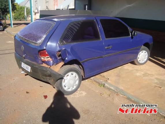 O acidente ocorreu em frete ao Mercado Cotrimaio de 

Três de Maio neste sábado (12)
