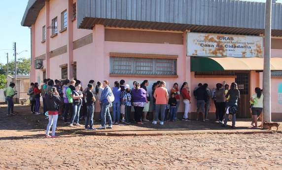 Entrega de roupas ocorreu na sexta-feira, dia 11