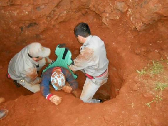 Homem trabalhava em uma escavação no município de São Borja