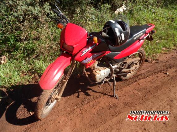A moto Honda 150 havia sido furtada na última 

quarta-feira (13)