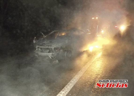 O sinistro ocorreu por volta 

da meia noite desta quinta-feira (21), na BR 472, localidade de Nossa Senhora do Carmo