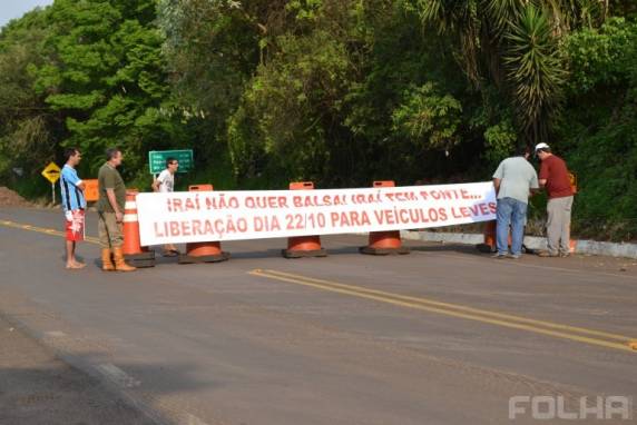 Eles também pediram a presença maciça de 

pessoas de toda região para acompanhar o ato