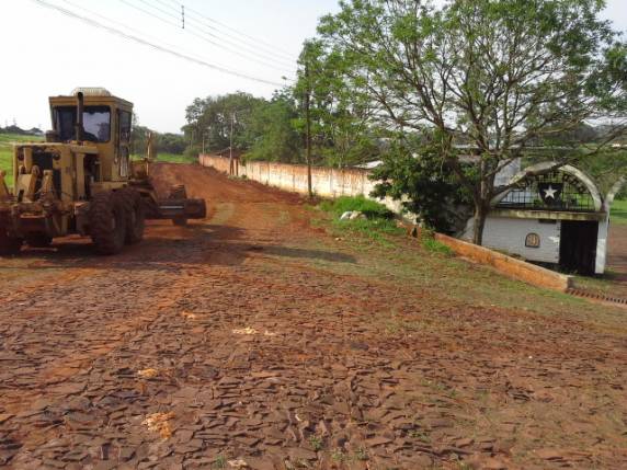 Atividades visam melhorar a infraestrutura do município