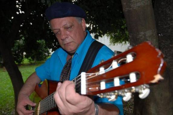 Músico estava internado na 

UTI Hospital Universitário de Santa Maria