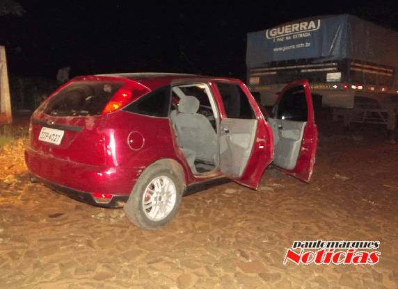 O furto ocorreu no início da madrugada desta terça-feira (25), e o veículo foi localizado por volta das 

2he30min
