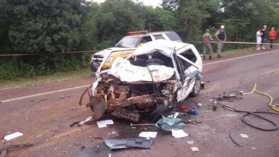 Acidente deixou um morto e quatro feridos na estrada que liga Ijuí a Augusto Pestana