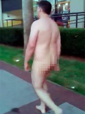 Ele foi visto sem roupas na Av. Borges de Medeiros por volta das 20h30