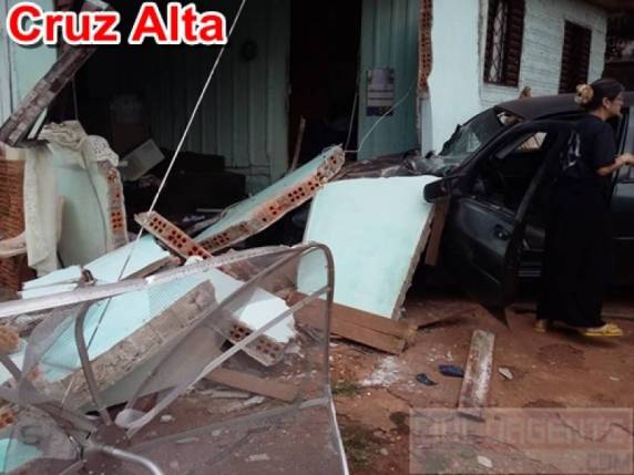 O nome do motorista não foi divulgado pela polícia
