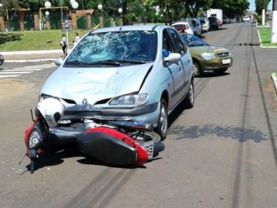 Acidentes 

ocorreram na tarde desta quarta-feira