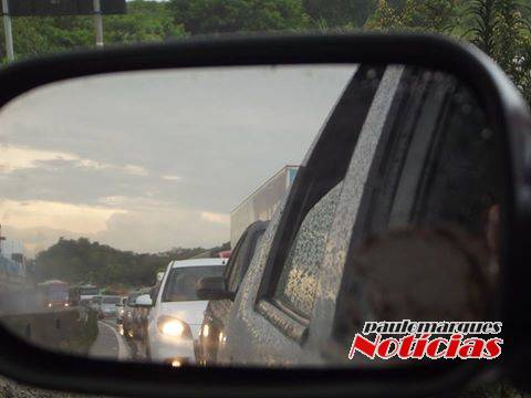 Na Grande Florianópolis, a obra do Morro dos Cavalos ainda não saiu do papel; em 

Laguna, faltam a duplicação de 11 quilômetros e a conclusão da ponte Anita Garibaldi