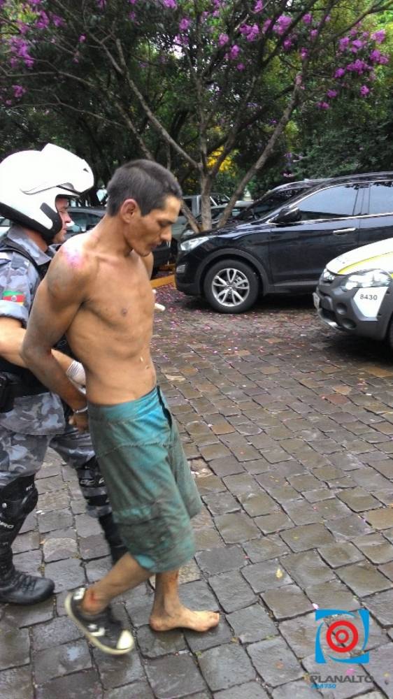 Autor foi preso pela polícia