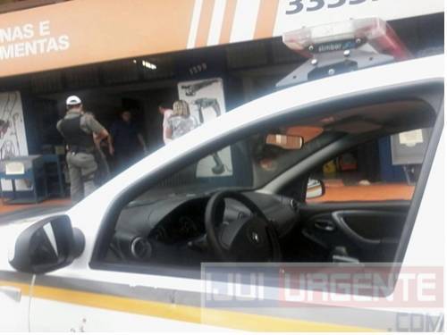 Ladrão fugiu levando R$ 150,00