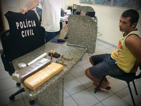 Na operação uma máscara também foi aprendida