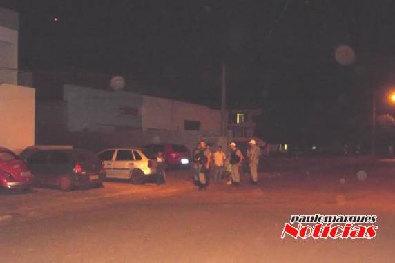 Possíveis disparos de arma de fogo levou jovens para a DP