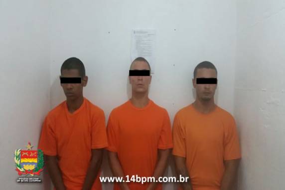 Elementos foram recolhidos ao Presídio Regional de Jaraguá do Sul
