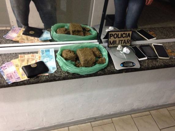 Jovem foi preso em flagrante por tráfico