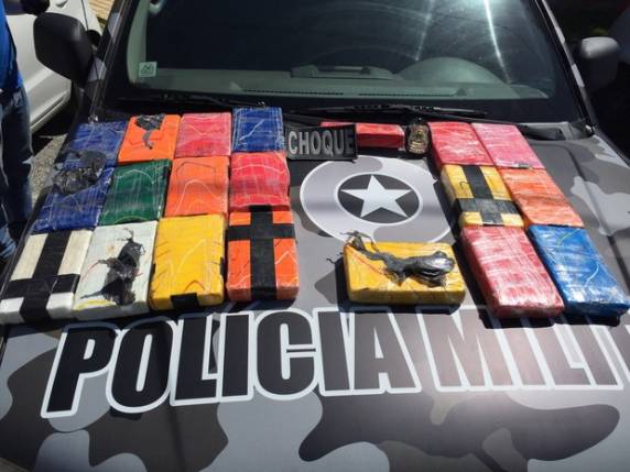 Motorista do automóvel viajava sozinho e responderá por tráfico de drogas