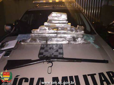 A ação policial ocorreu no bairro dos 

Municípios