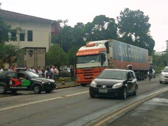 Ginásio municipal de União da Vitória é preparado para velório coletivo