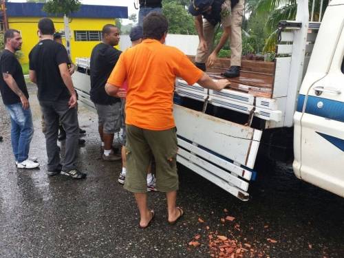Droga estava na carroceria de um caminhão abordado em Garuva