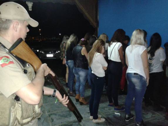 Parte da droga estava sendo comercializada em uma festa rave no Distrito de 

Pirabeiraba