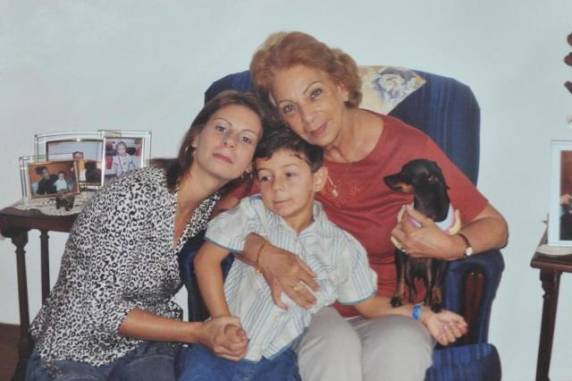Família 

contratou perito particular e tenta agora reabrir inquérito sobre morte de Odilaine Uglione