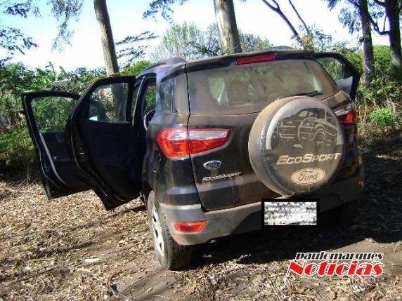 Uma Eco Sport foi localizada durante a tarde