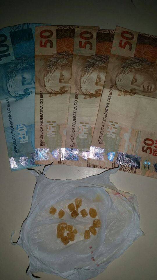 Os dois possuem várias passagens pela polícia