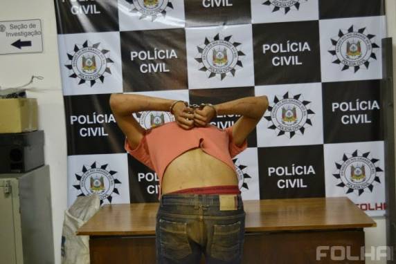 Bandidos fugiram para um matagal