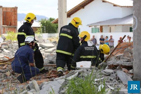 Acidente aconteceu no loteamento Mata Atlântica, no bairro Universtário
