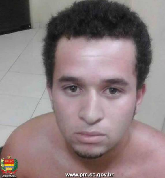 mais um traficante preso pela PM de Balneário 

Camboriú
